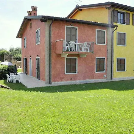 Belvilla By Oyo Casa Gialla A Due * Lazise